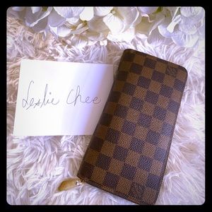 ❌Sold❌💯 Authentic Zippy Wallet.❤️💗